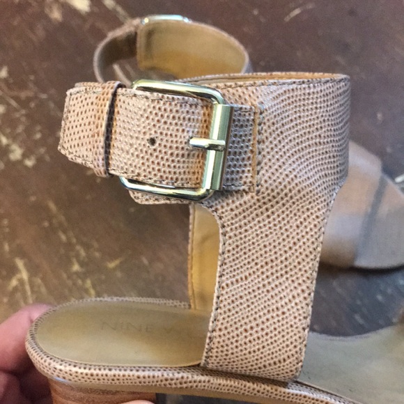 Nine West sandals - Picture 7 of 9
